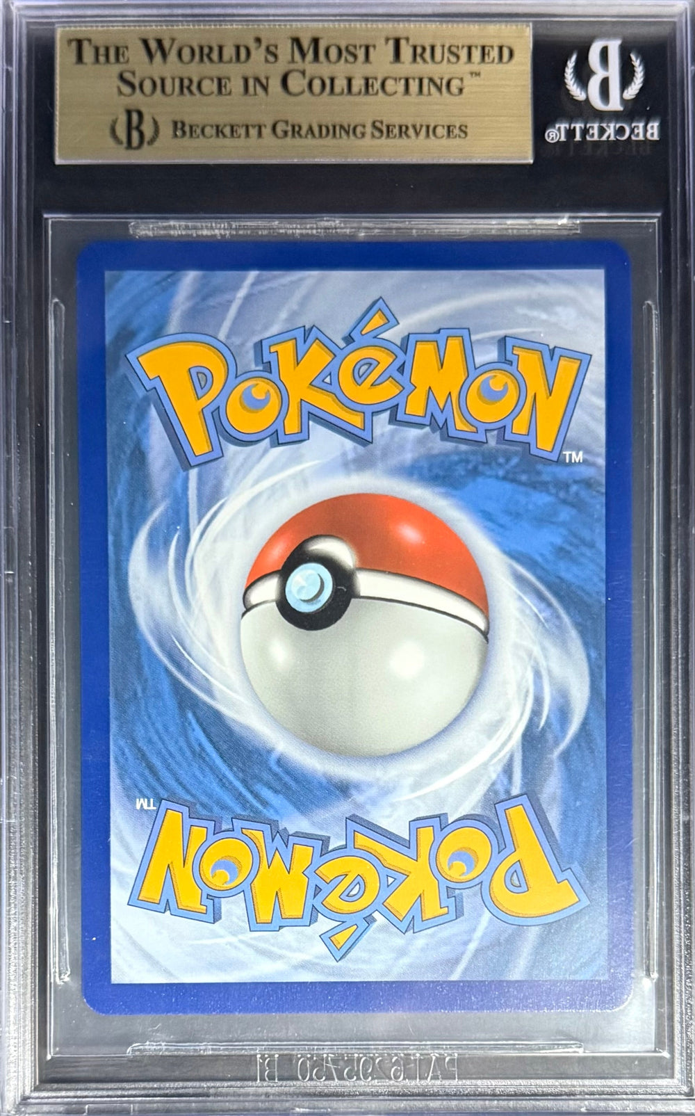 Pokemon Pikachu VMAX 44/185 Pokemon Sword & Shield Vivid Voltage 2020 Beckett BGS 9.5