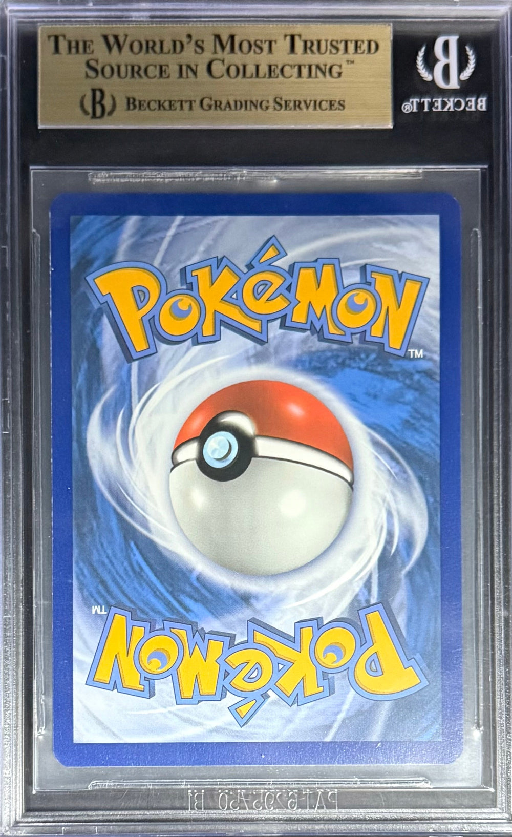 Pokemon Lugia 132/185 Reverse Foil Holo Pokemon Sword & Shield Vivid Voltage 2020 Beckett BGS 9.5