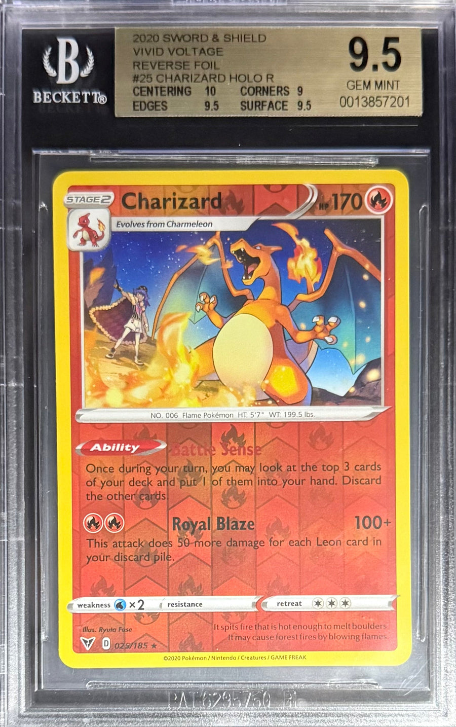 Pokemon Charizard 25/185 Holo Reverse Foil Pokemon Sword & Shield Vivid Voltage 2020 Beckett BGS 9.5