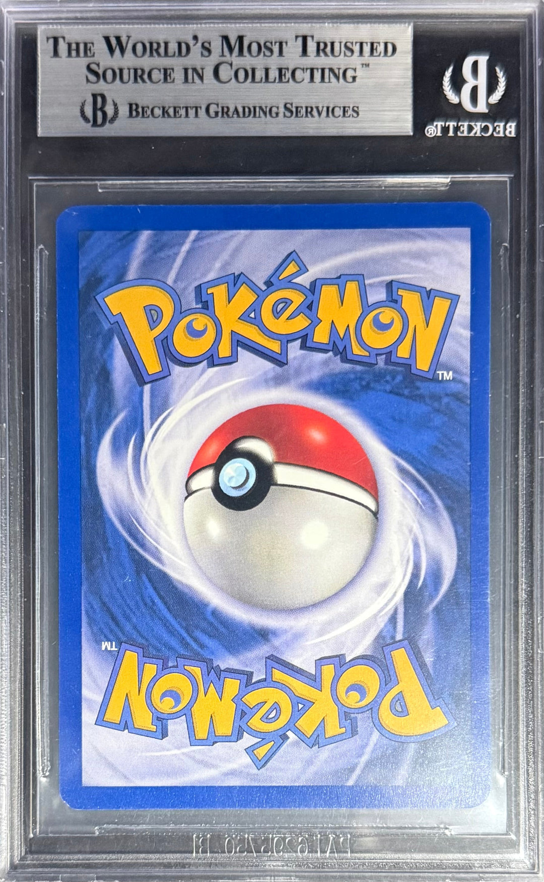 Pokemon Dark Charizard 4/82 Holo Pokemon Team Rocket 1ST Edition 2000 Beckett BGS 9