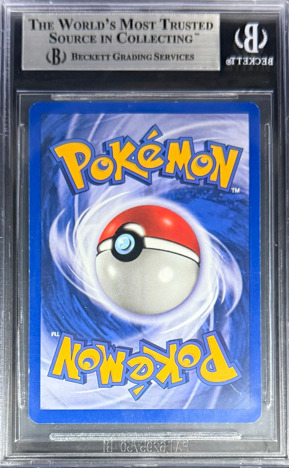 Pokemon Shining Magikarp 66/64 Holo Pokemon Neo Revelation Unlimited 2001 Beckett BGS 8.5