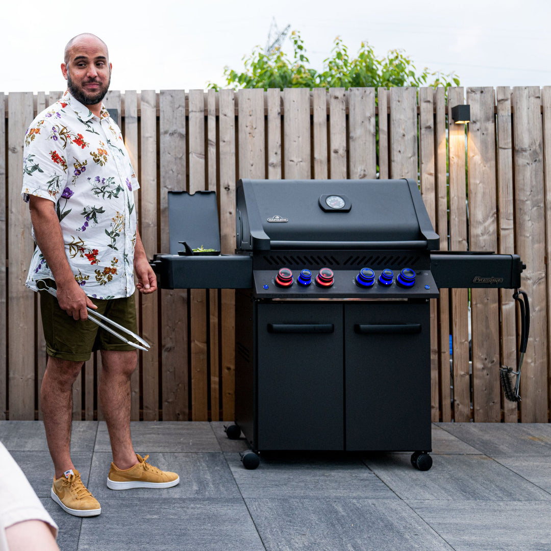 Napoleon Phantom Prestige 500 RSIB Gas Barbecue