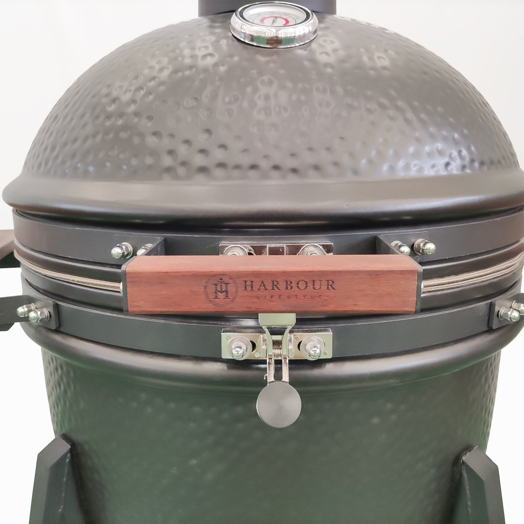 Kamado BBQ 22" Ceramic Grill in Black